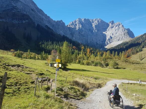 Wanderweg zur Binseralm, hier zurück weiter gings mit dem Zuggerät nicht