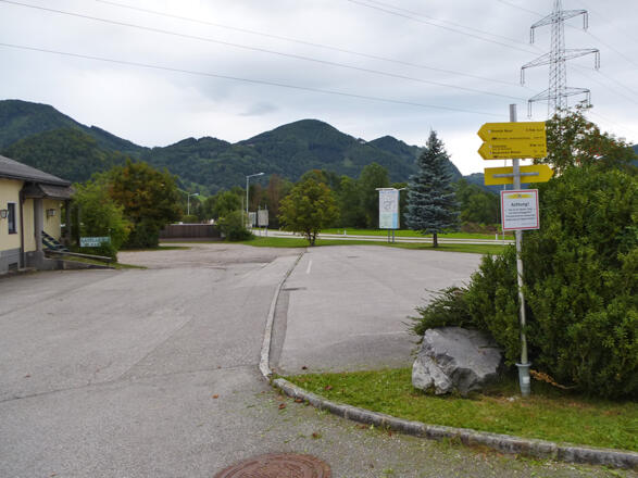 Parkplatz Stefaniebrücke