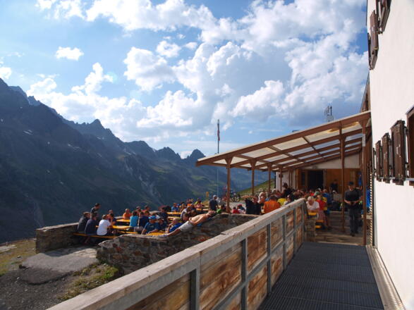 Ankunft Wiesbadener Hütte 2443 m