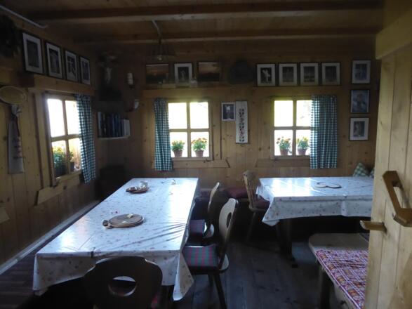 Gaststube der Holzer Böden