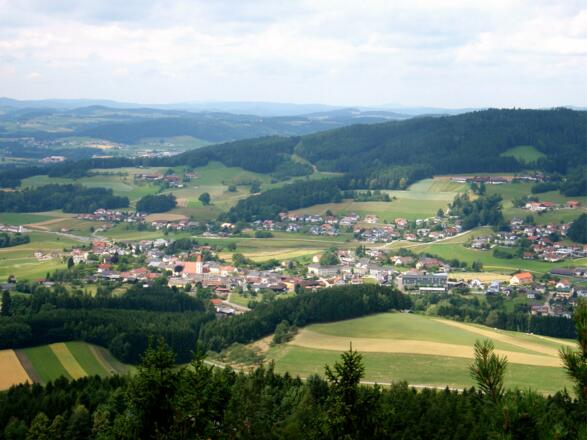 Blick vom Turm ~800m auf Lasberg