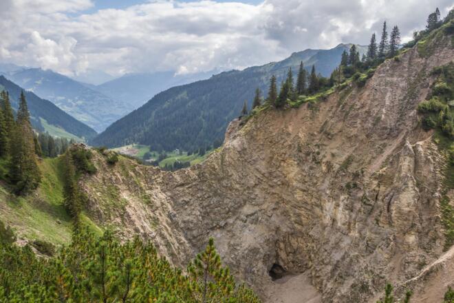 Gipsloch, Blick taleinwärts ins Rellstal