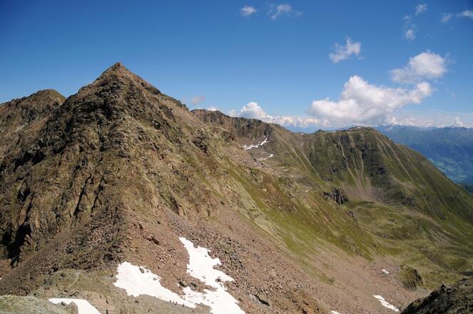 Blick vom Nordgrat zurück zum Kleinfurgler