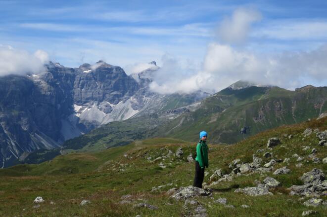 Am Leitnerberg öffnet sich ein wunderbarer Blick auf die Tribulaune.