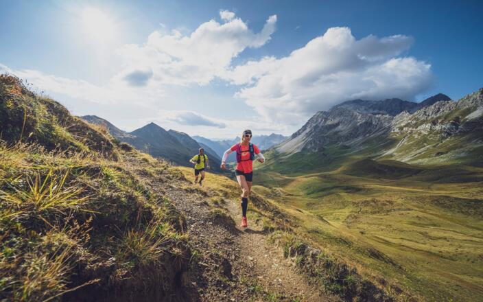 Trailrunning im Prättigau mit dem Schesaplana im Hintergrund