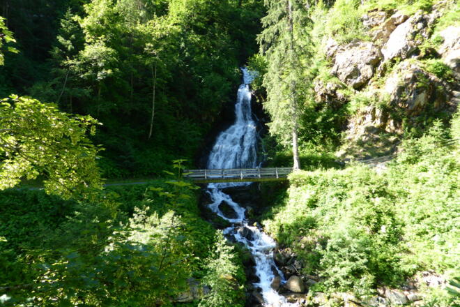 Teufelsbach-Wasserfall in Silbertal