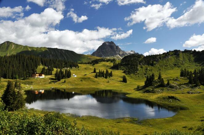 Der Körbersee mit dem Widderstein