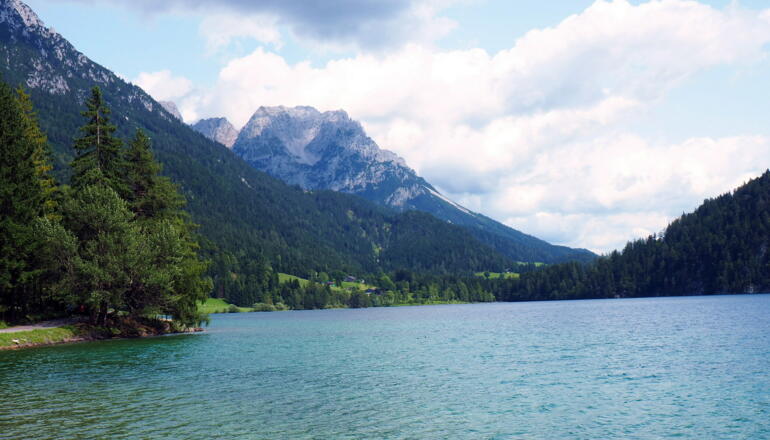 Hintersteinersee 882m mit Scheffauer