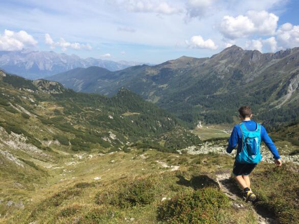 Abstieg von der Kranzlhöhe zur Ursprungalm