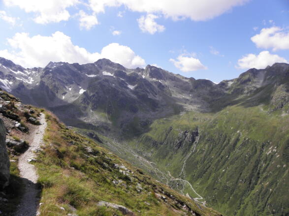 Blick ins Garneratal Richtung Garneraspitze