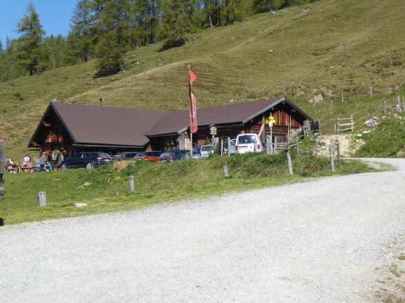 Jausenstation auf der Sulzenalm