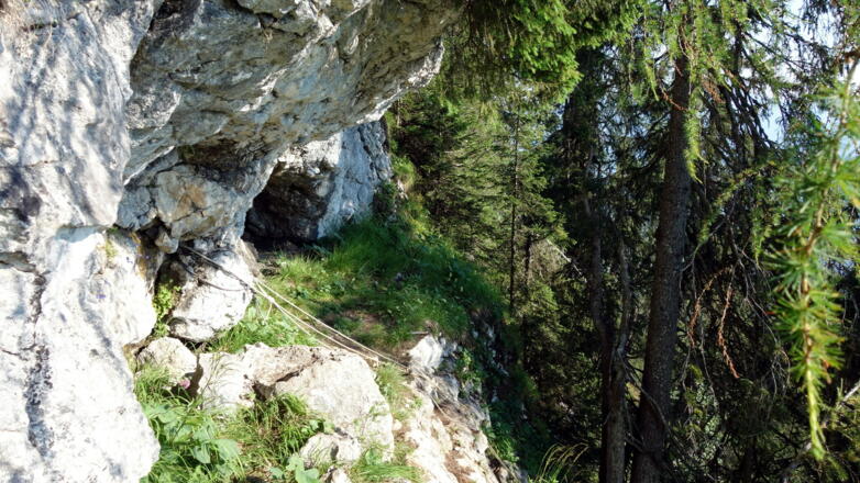 Seil um 1530m, links weiter