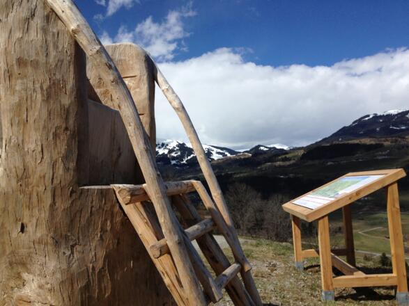 Ein Aussichts-Thron beim Hohe Tauern Rundweg