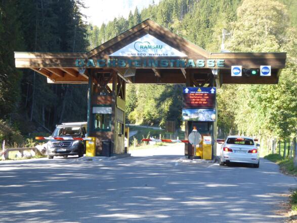 Mautstelle zur Dachstein-Seilbahn