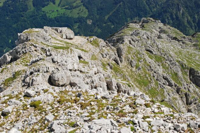 Blick vom Gipfel des Hebenkas auf den Ostgrat