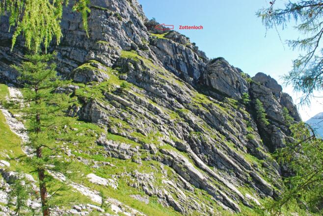 Das Zottenloch im Zottigen Hebenkas