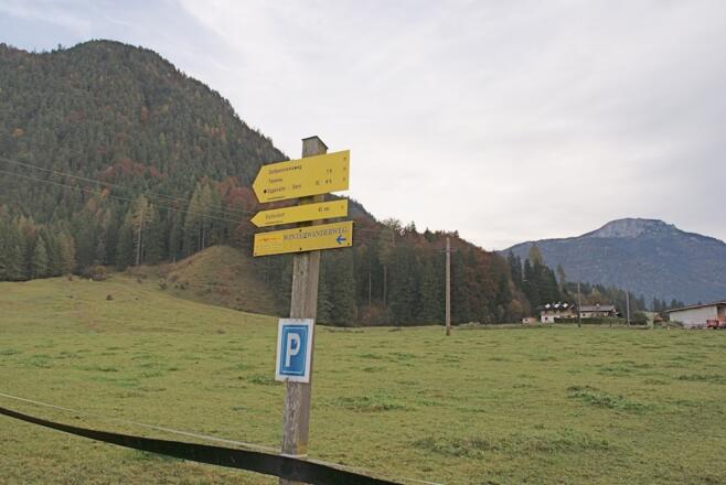 Parkplatz beim Gut Hanneshof