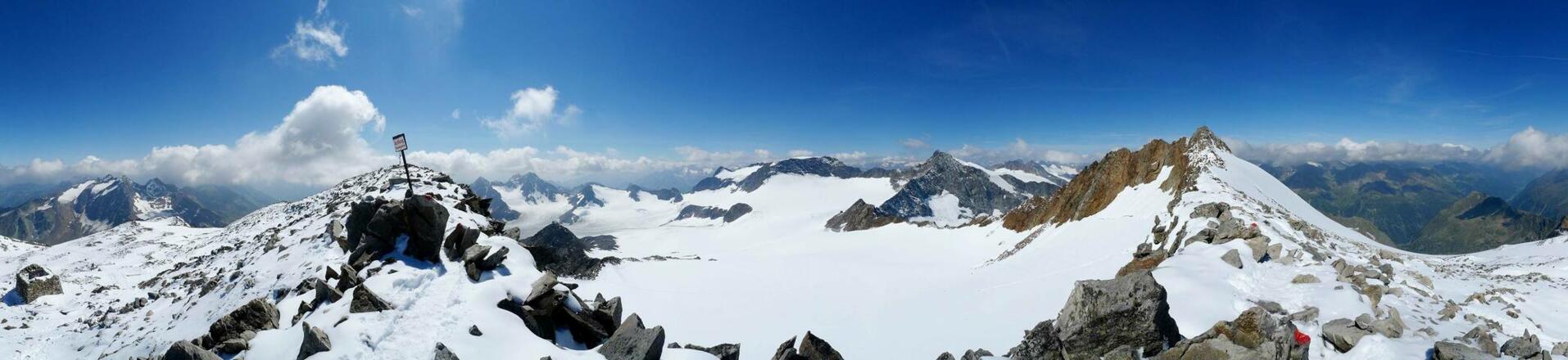 Gipfelpanorma Wilder Freiger