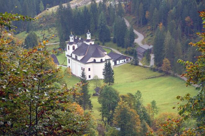 Blick zur Wallfahrtskirche