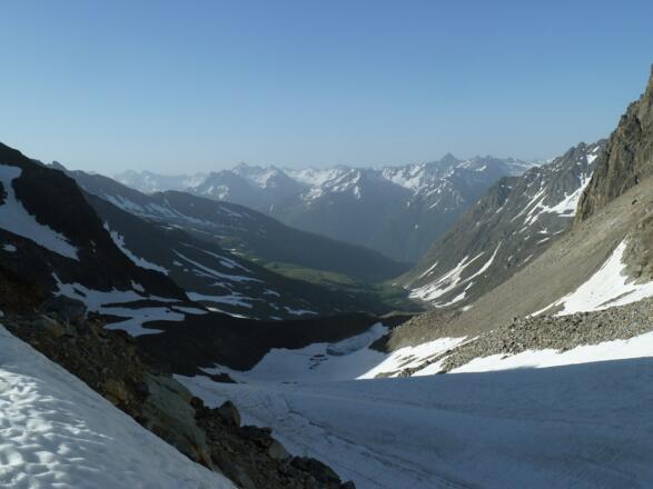 Vadret Vermunt und Val Tuoi - links haltend erfolgt der Abstieg zur Tuoi-Hütte