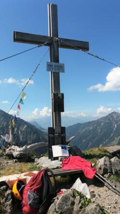 Hölzernes Gipfelkreuz auf dem Goppaschrofen, 1781 m.