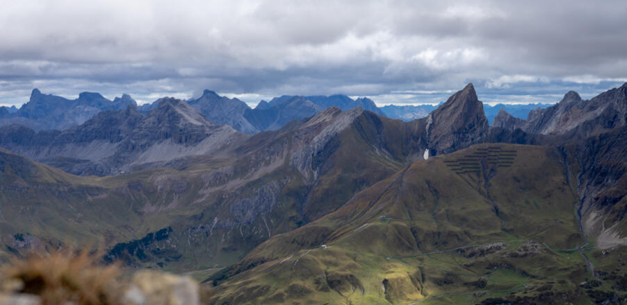 Blick von der Oberen Wildgrubenspitze nach Osten (15)