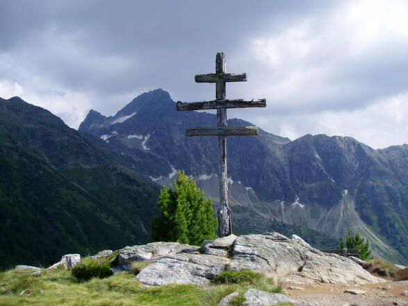 Kreuz an der Bielefelder Hütte