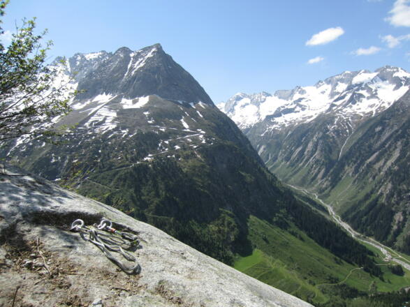Ausstieg Touren: Alpiner Spätaufsteher, Pink 2015, Gebrochene Rippe