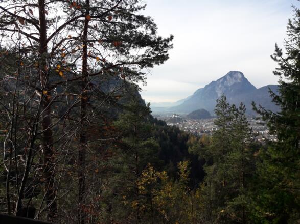 Schöner Ausblick beim Abstieg auf die Kufsteiner Festung und den Pendling
