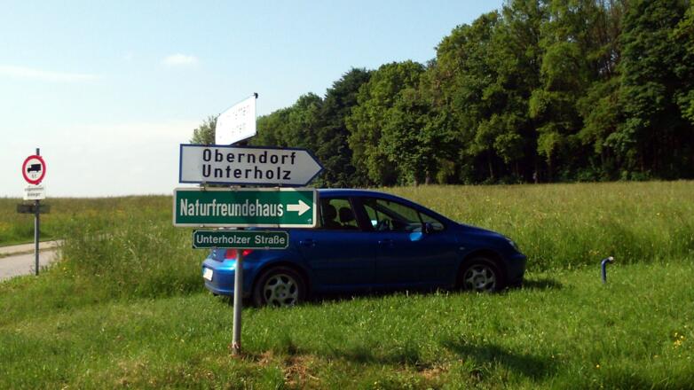 Wegabzweig bei FF Freiling 325m