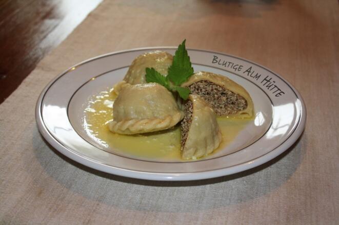 Blutige Alm Hütte in Innerkrems - Schekate Nudeln