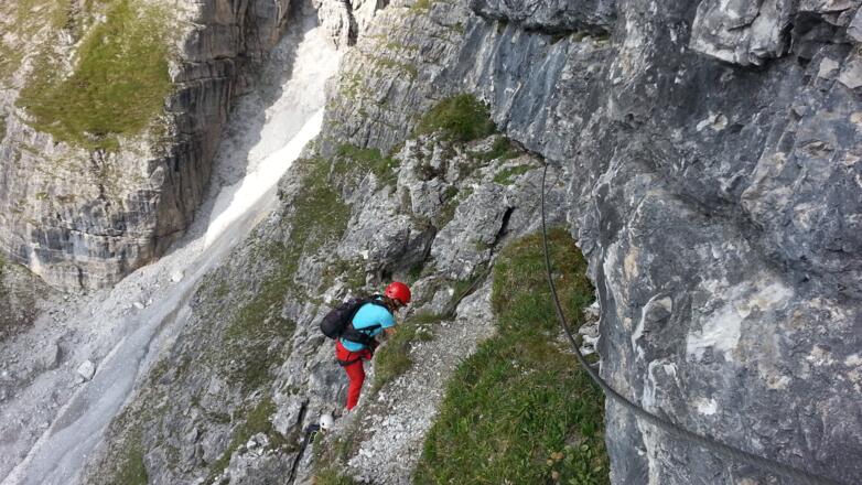 Kletter- und Wegpassagen wechseln sich immer wieder ab