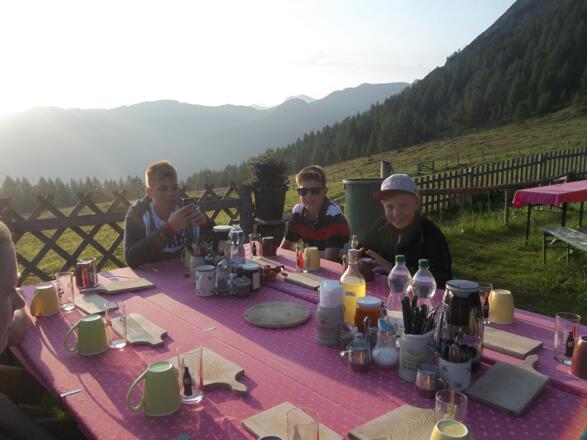 Kulinarischer Zwischenstopp - Tauernhof Flachau